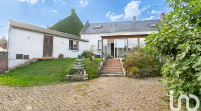 Maison de campagne 5 pièces de 115 m² à Saconin-et-Breuil (02200)