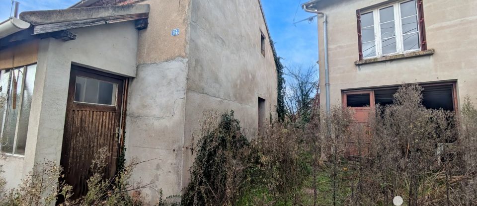 Maison 4 pièces de 60 m² à Désertines (03630)