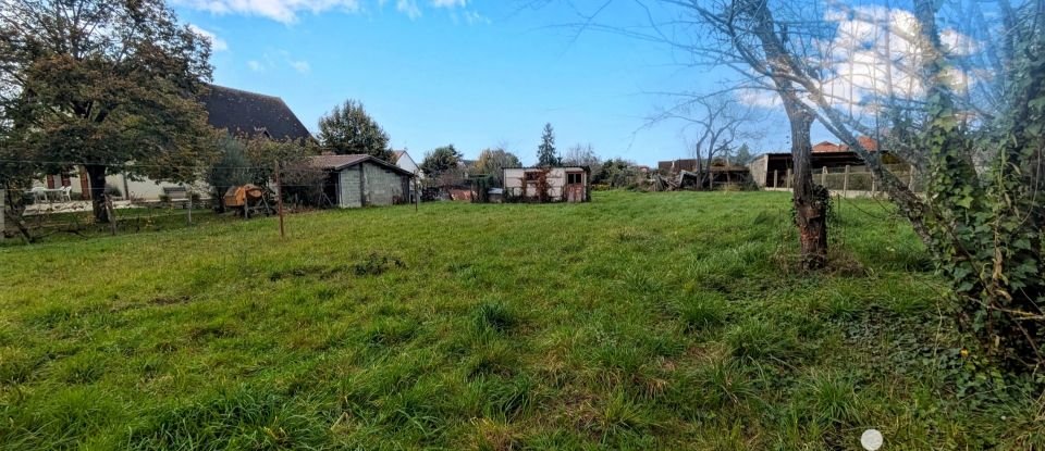 Maison 4 pièces de 60 m² à Désertines (03630)