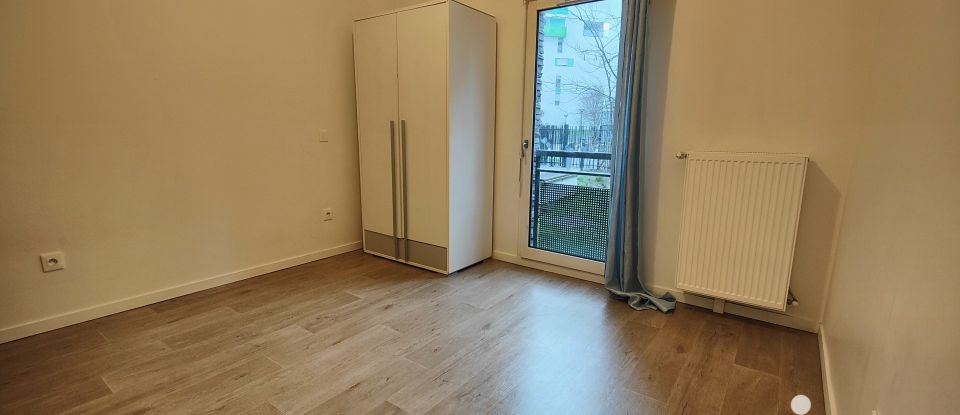 Appartement 4 pièces de 66 m² à Rosny-sous-Bois (93110)