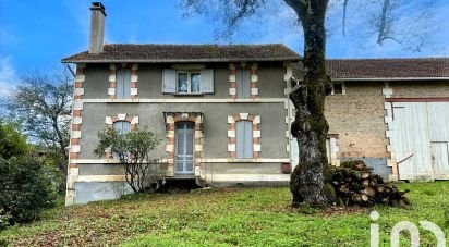 Maison traditionnelle 7 pièces de 165 m² à Montpon-Ménestérol (24700)