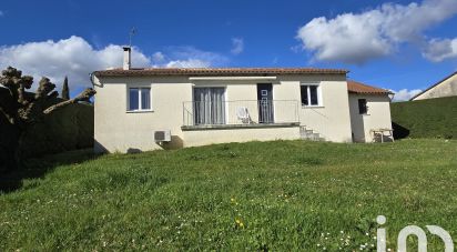 Maison traditionnelle 4 pièces de 89 m² à Lalinde (24150)