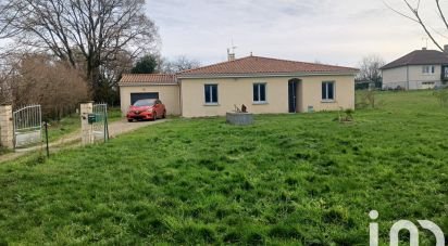 Traditional house 5 rooms of 105 m² in Château-Garnier (86350)