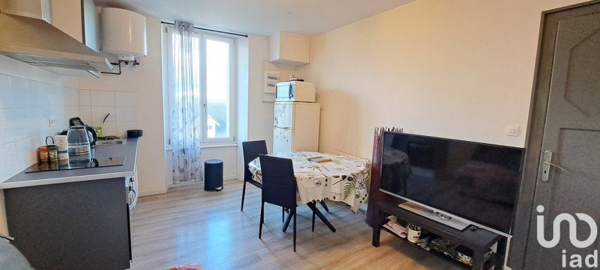 Apartment 2 rooms of 37 m² in Lamballe (22400)