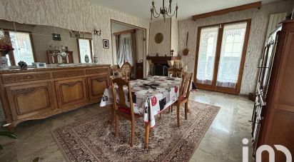 Traditional house 6 rooms of 145 m² in Orsay (91400)