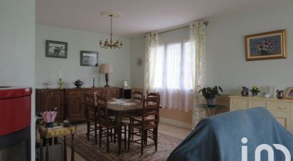 Traditional house 7 rooms of 178 m² in Le Neubourg (27110)