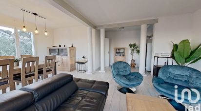 Maison 7 pièces de 167 m² à LES ISSAMBRES (83380)