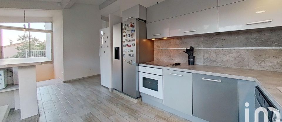 Maison 7 pièces de 167 m² à LES ISSAMBRES (83380)