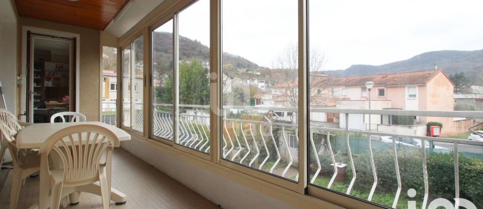 Maison 8 pièces de 173 m² à Saint-Affrique (12400)