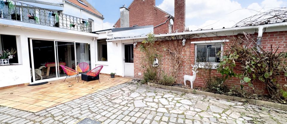 Maison 7 pièces de 210 m² à Flines-lez-Raches (59148)