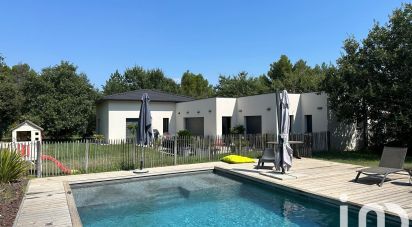 House 5 rooms of 130 m² in Grignan (26230)