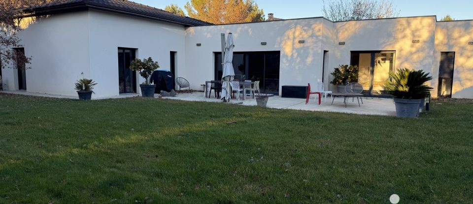 Maison 5 pièces de 130 m² à Grignan (26230)