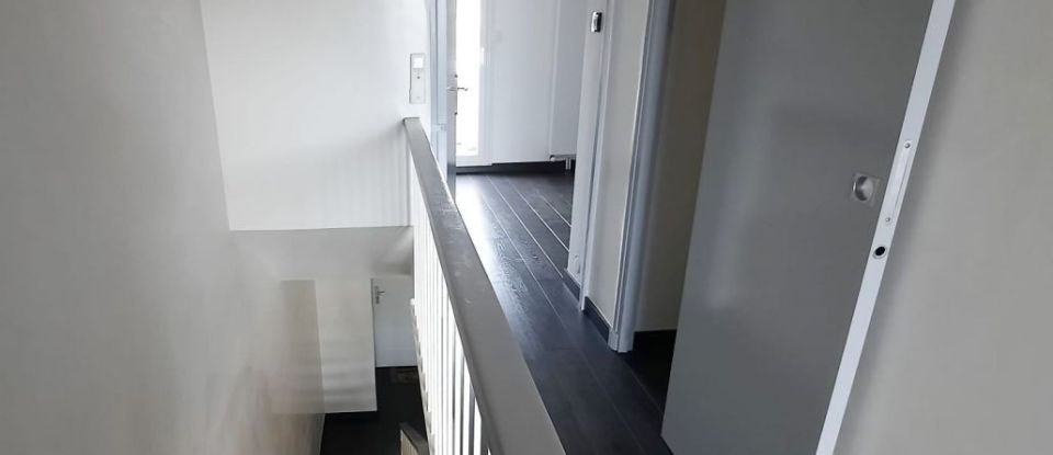 Apartment 3 rooms of 72 m² in Le Grau-du-Roi (30240)