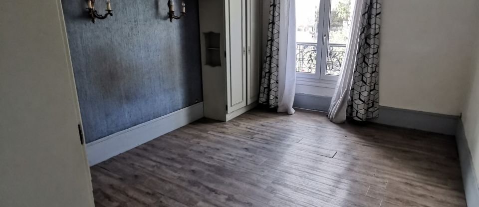 Appartement 3 pièces de 55 m² à Paris (75020)