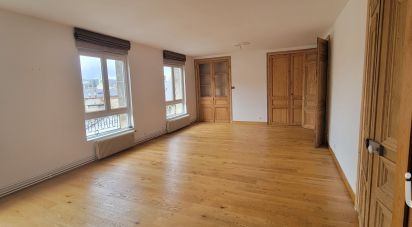 Apartment 3 rooms of 100 m² in Elbeuf (76500)