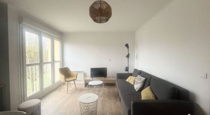 Apartment 3 rooms of 75 m² in Ézanville (95460)