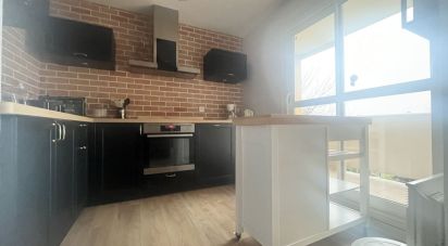 Apartment 3 rooms of 75 m² in Ézanville (95460)