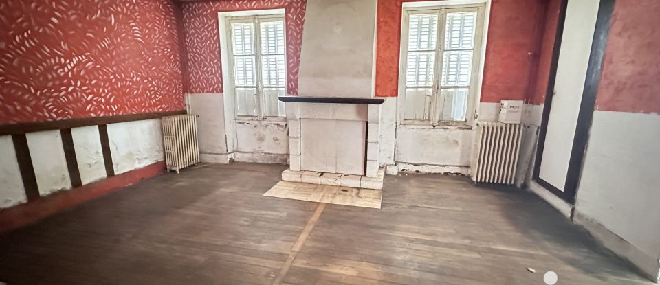 House 5 rooms of 100 m² in Château-Landon (77570)