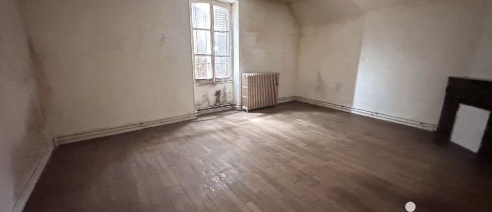 House 5 rooms of 100 m² in Château-Landon (77570)