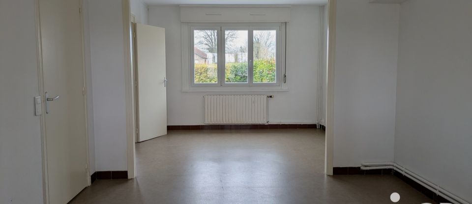 Traditional house 4 rooms of 81 m² in Cambrai (59400)