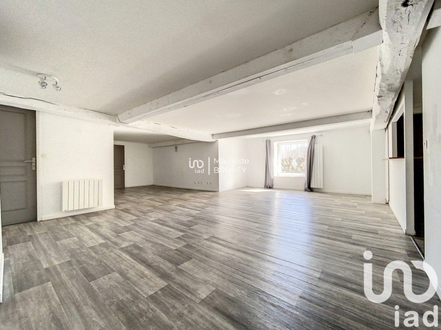 Appartement 4 pièces de 109 m² à Dourdan (91410)