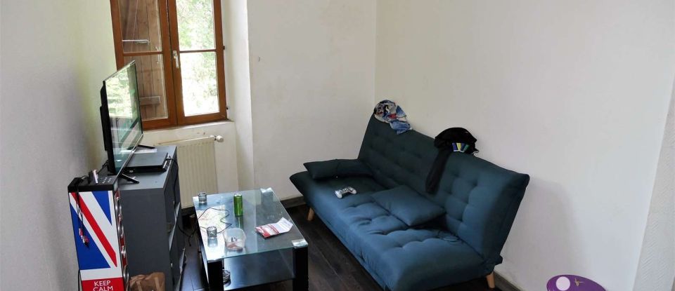 Town house 3 rooms of 55 m² in Parthenay (79200)