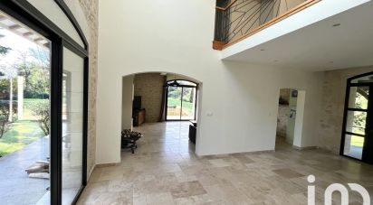 Traditional house 8 rooms of 283 m² in Rauzan (33420)