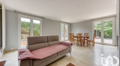 Maison 5 pièces de 128 m² à Lésigny (77150)