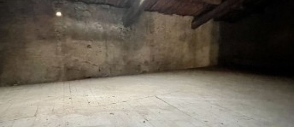 Barn conversion 5 rooms of 135 m² in Capestang (34310)