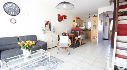 Town house 3 rooms of 65 m² in Niort (79000)