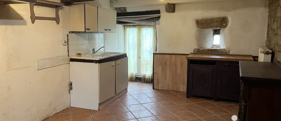 Maison de campagne 3 pièces de 81 m² à Plélan-le-Petit (22980)