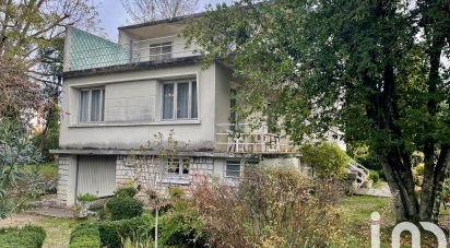 Town house 5 rooms of 142 m² in Sainte-Foy-la-Grande (33220)