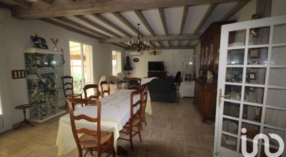 House 5 rooms of 220 m² in Pont-l'Abbé-d'Arnoult (17250)