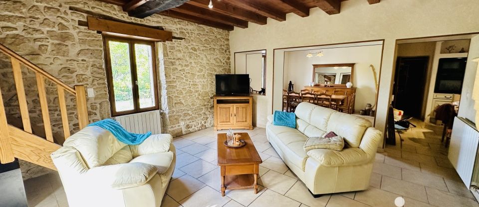 Traditional house 4 rooms of 115 m² in Corgnac-sur-l'Isle (24800)