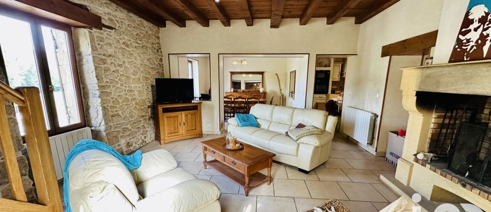 Traditional house 4 rooms of 115 m² in Corgnac-sur-l'Isle (24800)