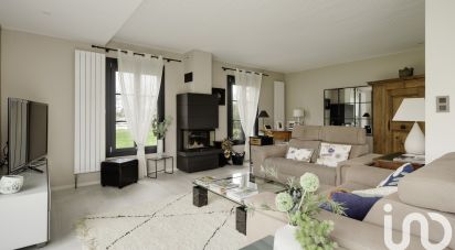 Maison 6 pièces de 166 m² à Azelot (54210)