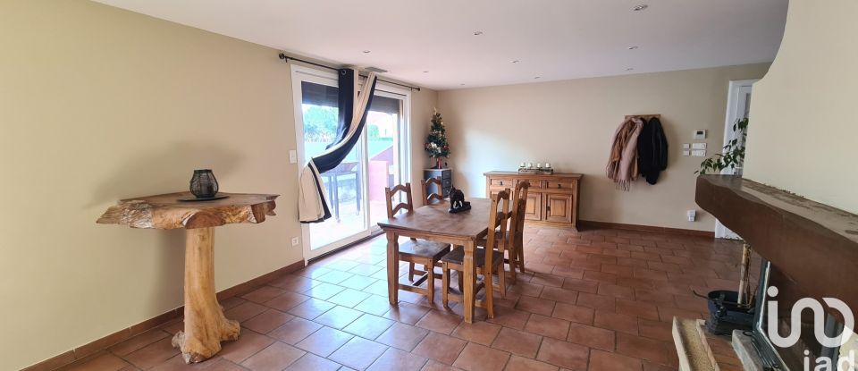 Maison 6 pièces de 140 m² à Llupia (66300)