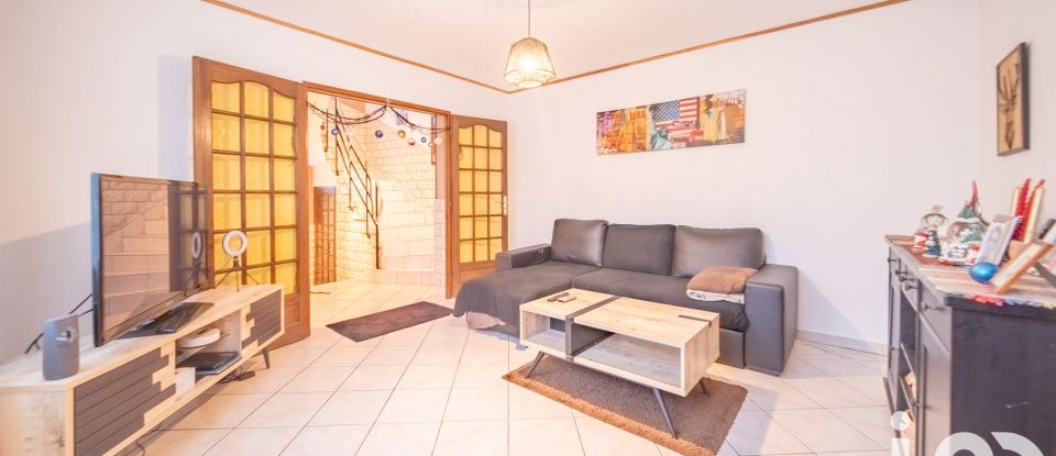 Maison 5 pièces de 95 m² à Angevillers (57440)