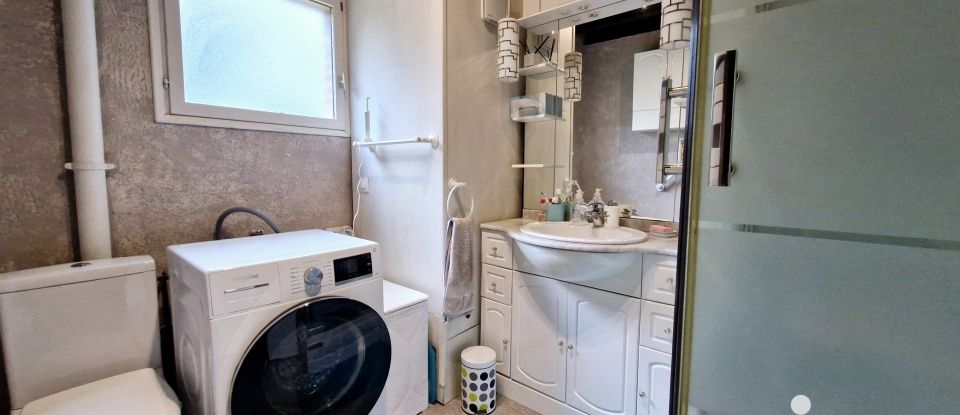 Maison 7 pièces de 158 m² à Neuvy-en-Dunois (28800)