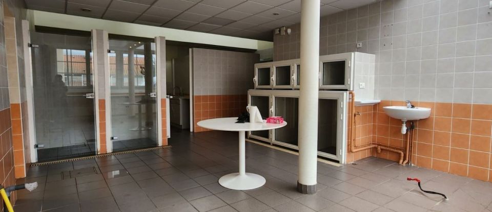 Local d'activités de 143 m² à Dunières (43220)