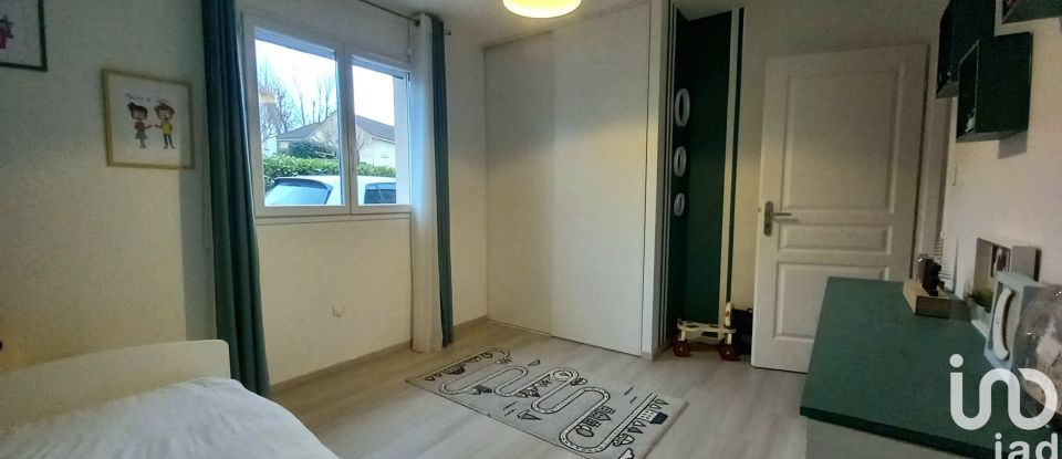 Maison 5 pièces de 126 m² à Saint-Céré (46400)