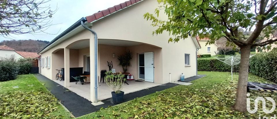 Maison 5 pièces de 126 m² à Saint-Céré (46400)