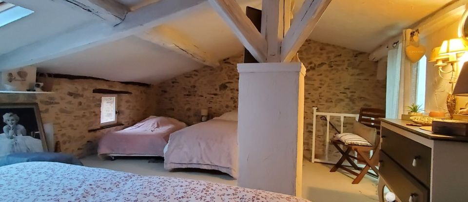 Maison de village 4 pièces de 90 m² à Vouvant (85120)