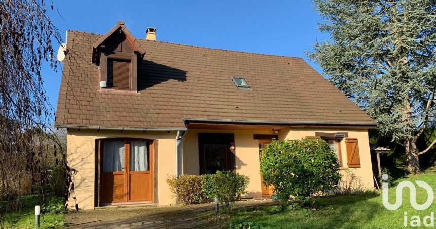 Traditional house 5 rooms of 119 m² in Pacy-sur-Eure (27120)