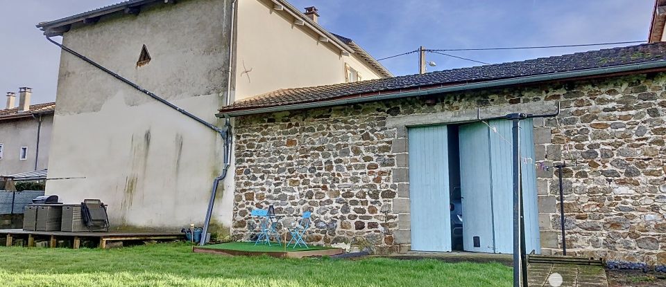 Maison 5 pièces de 105 m² à Ambert (63600)