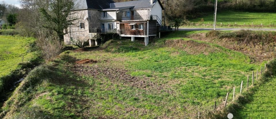 Maison de campagne 9 pièces de 249 m² à Aramits (64570)