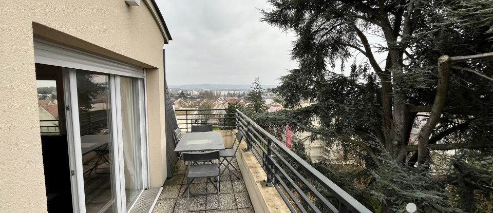 Apartment 3 rooms of 66 m² in Franconville (95130)