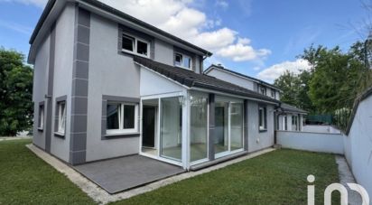 Maison 7 pièces de 147 m² à Saint-Avold (57500)