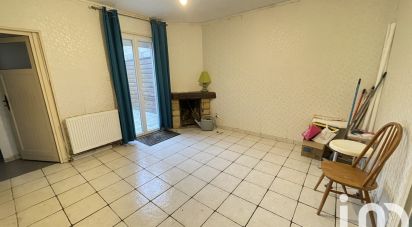 Maison 4 pièces de 72 m² à Vivier-au-Court (08440)