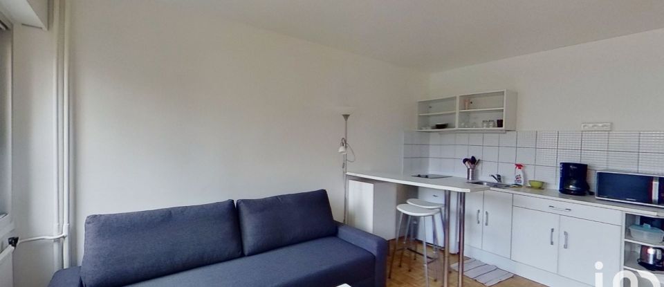 Appartement 1 pièce de 25 m² à Paris (75011)